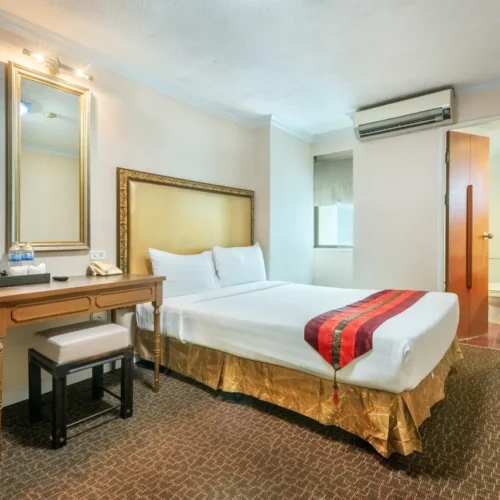 Deluxe Double or Twin Room